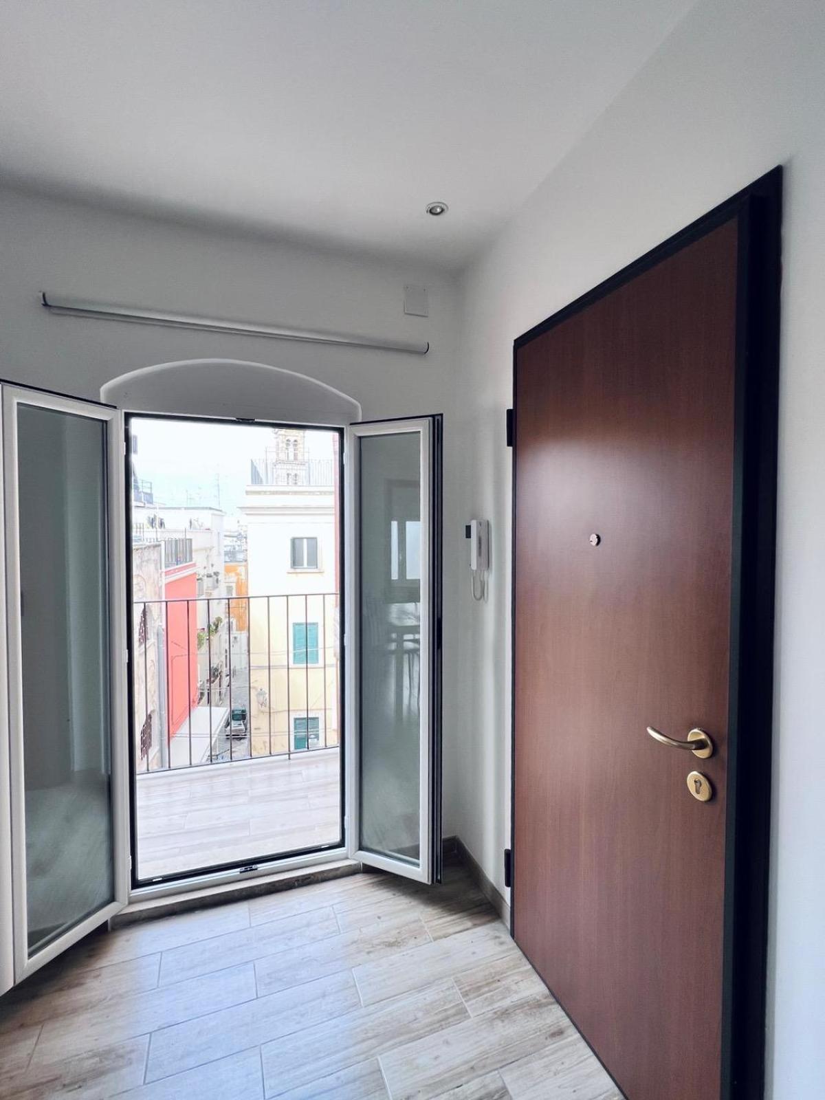 Macario Apartment In The Old Town Bari Exterior photo